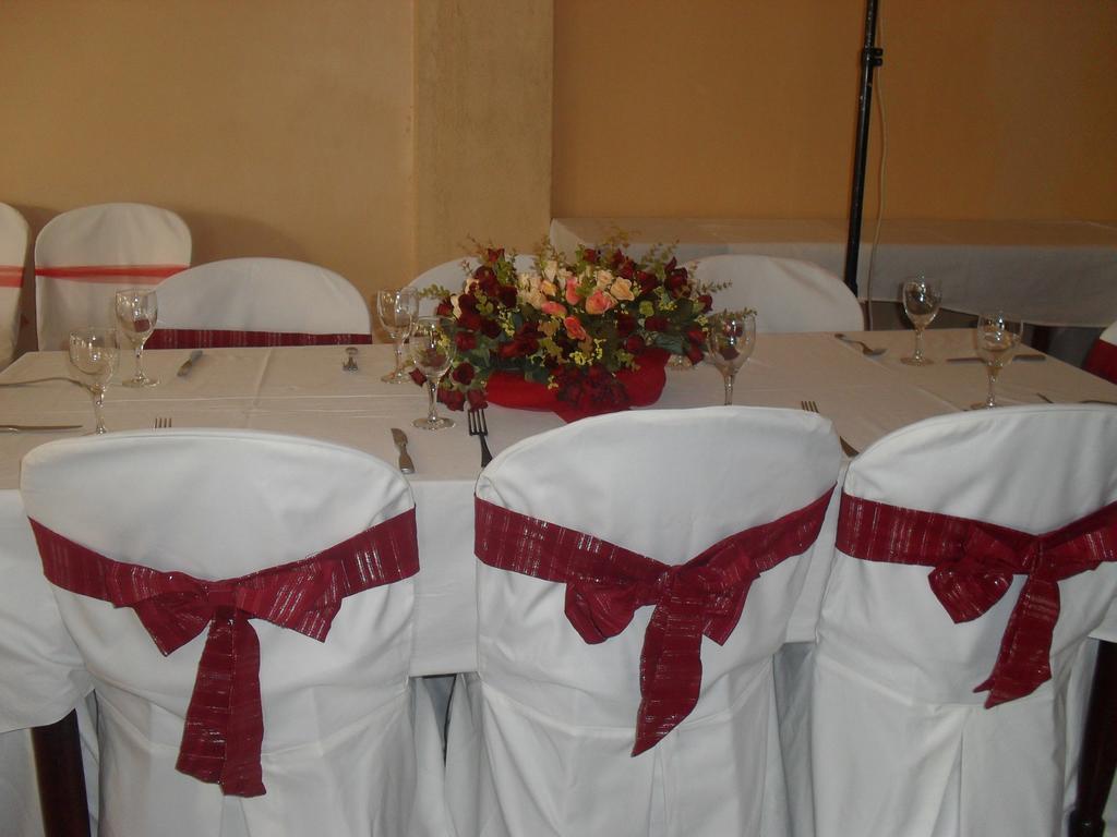 Royal Mount Hotel Kandy Dış mekan fotoğraf