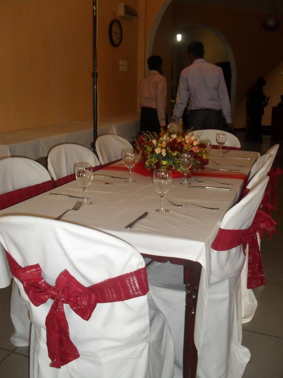 Royal Mount Hotel Kandy Dış mekan fotoğraf